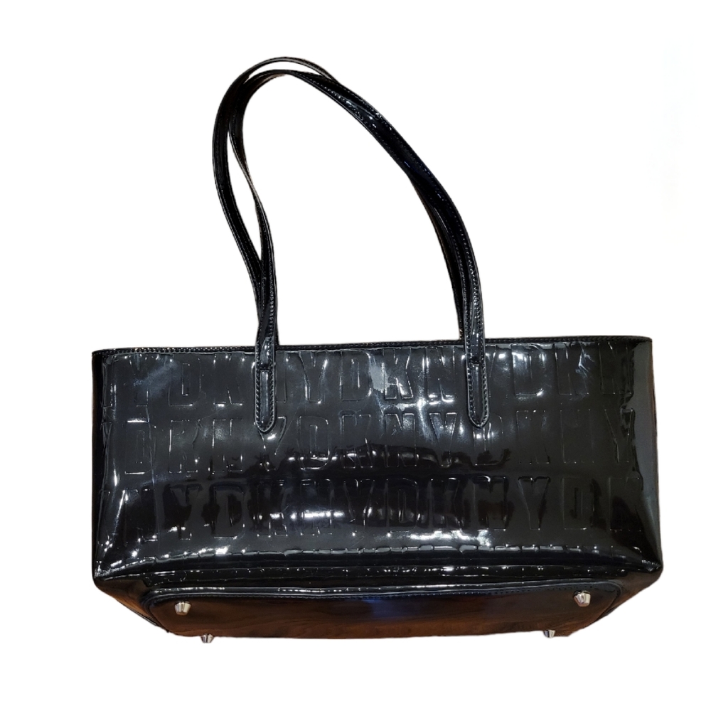 DKNY Black Patent Leather Used Handbag